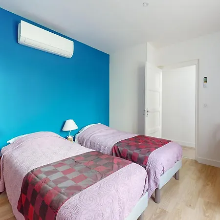 Prázdninový dům 3 Bedroom Beautiful In Royan