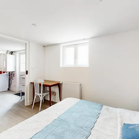 3 Bedroom Beautiful Home In Royan Ferienhaus *